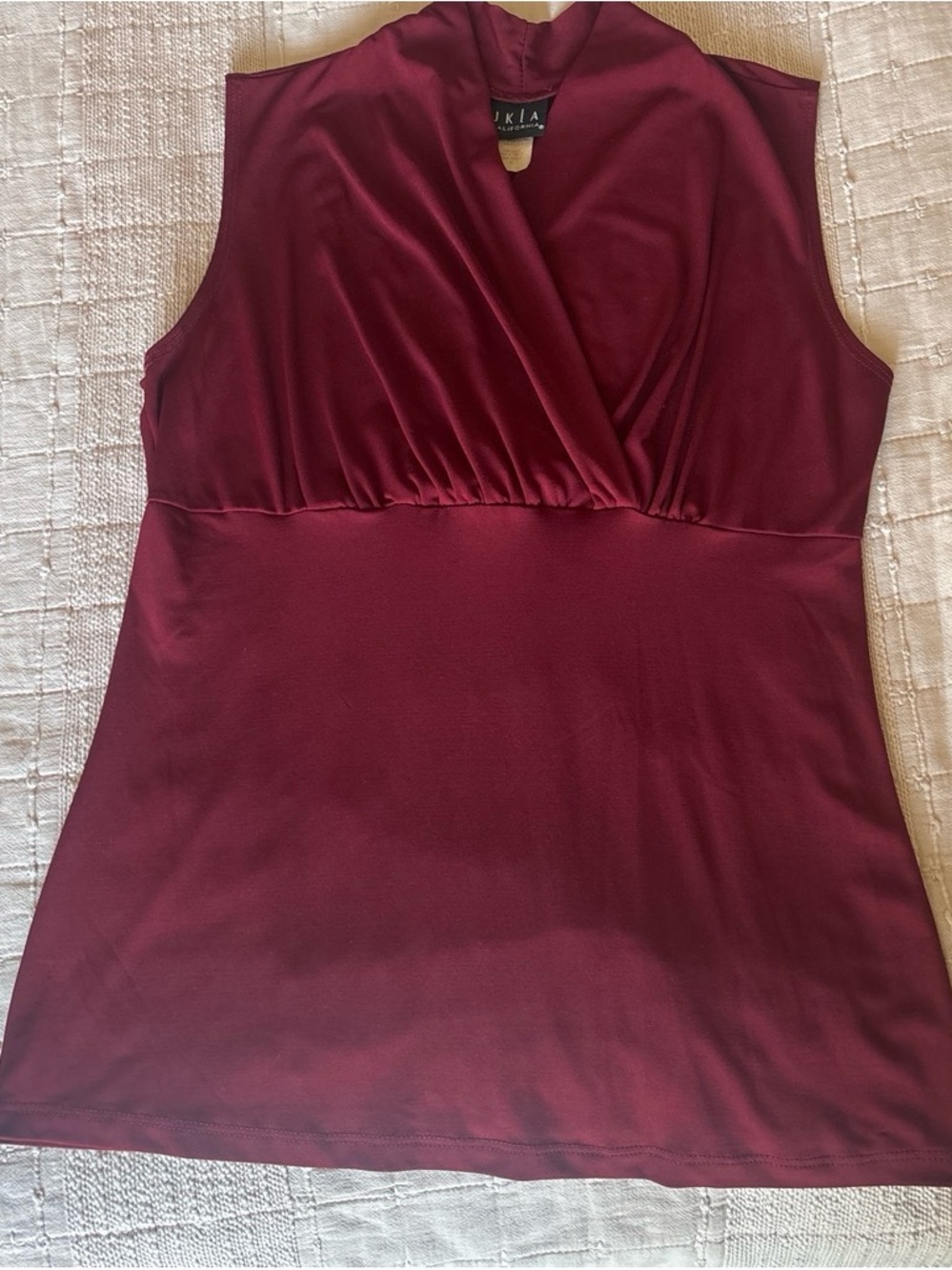 Vintage JKLA California Sleeveless V-Neck Ruched Burgundy Top